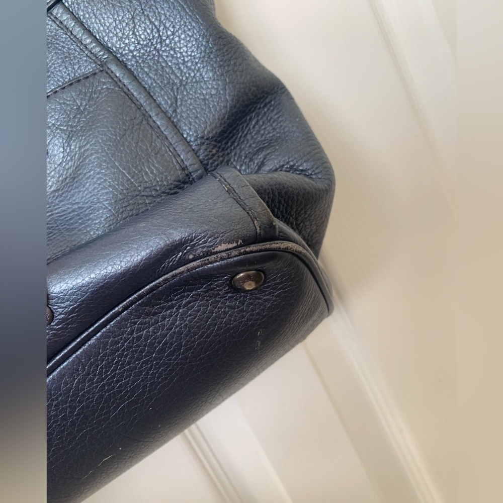 Pre-owned coach Mickie Grain Leather F34040 pearlized Blue satchel . - Picture 7 of 11